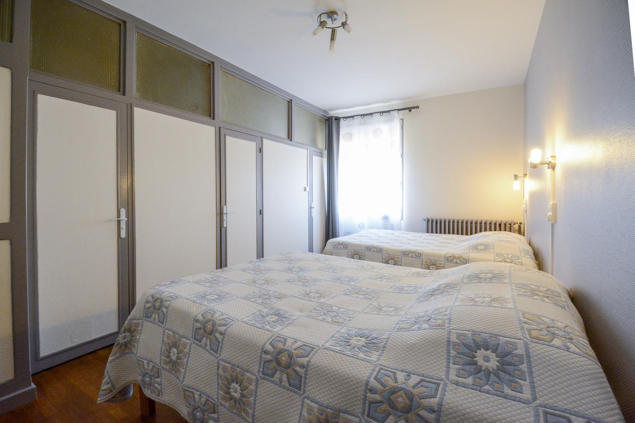 Hotel De La Pomme D'Or บา-ซู-โรบ ภายนอก รูปภาพ