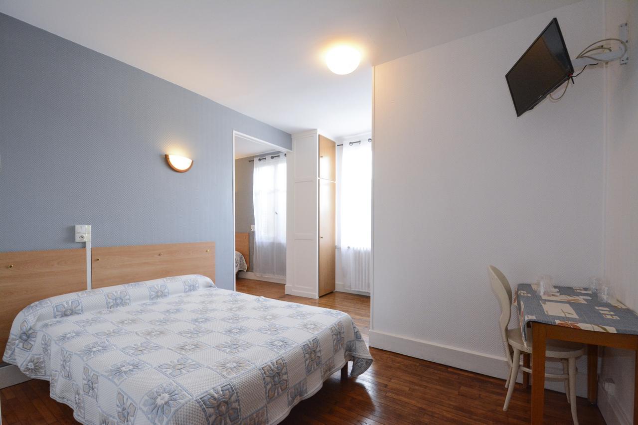 Hotel De La Pomme D'Or บา-ซู-โรบ ภายนอก รูปภาพ